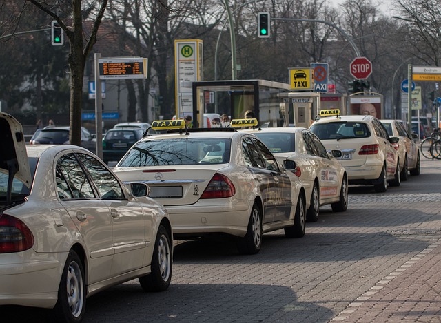 umrah taxi,car hire