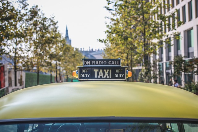 umrah taxi,car hire