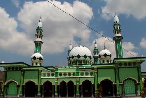 Personalize Your Travel: Off-Season Packages with Umrah South Bank